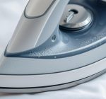 Jak wyczyścić żelazko z osadu?