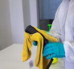 Jakie detergenty sprawdzają się w sprzątaniu biura?