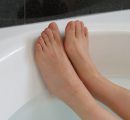Najłatwiejsze sposoby na czystą wannę