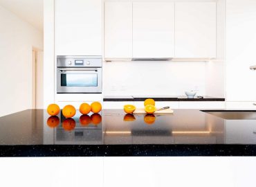 Środki do czyszczenia kuchennych blatów – przegląd